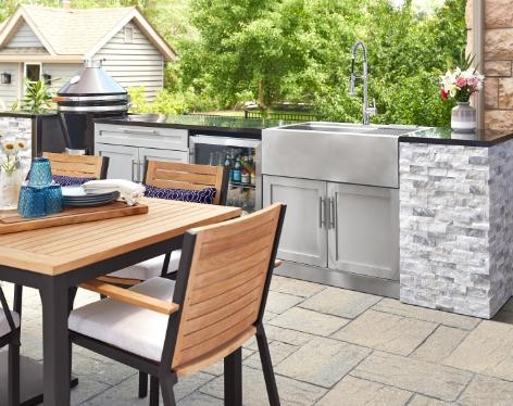 Outdoor Kitchen Signature Series